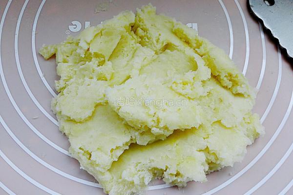 奶酪土豆的做法图解2