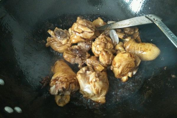 家常土豆炖鸡块的做法图解4