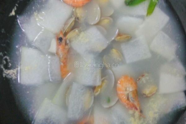 冬瓜海鲜汤的做法图解6