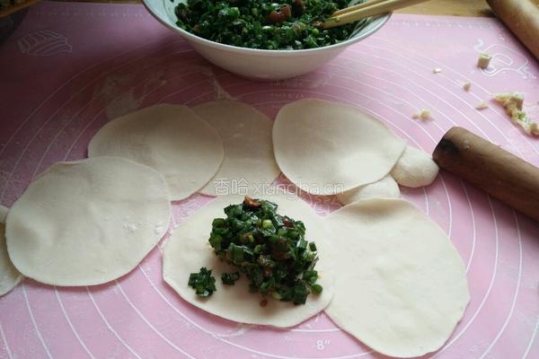韭菜煎饺的做法图解5