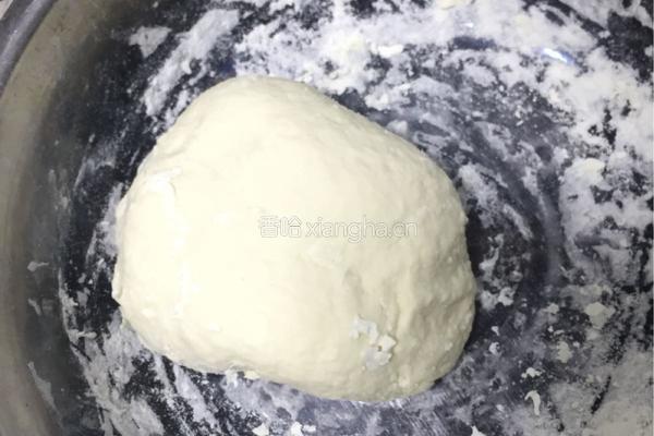 韭菜馅饼的做法图解1