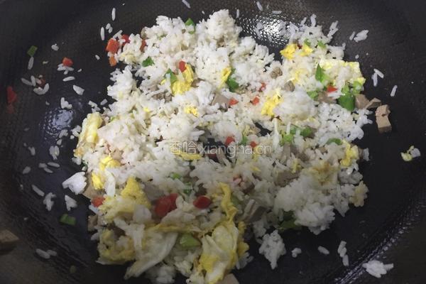 鹅肝炒饭的做法图解5