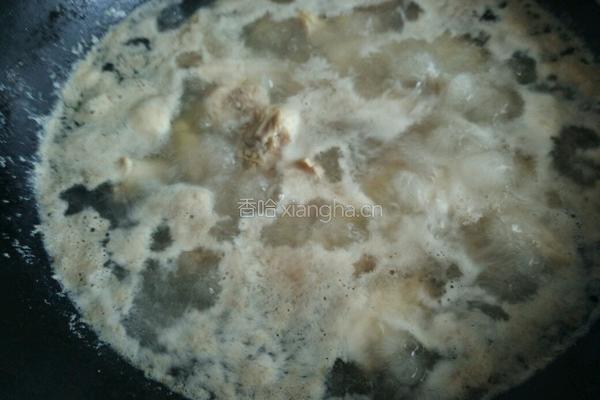 电压力锅红烧鸡脖的做法图解3