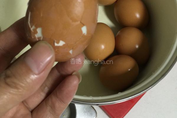 老味蒜泥鸡蛋的做法图解2