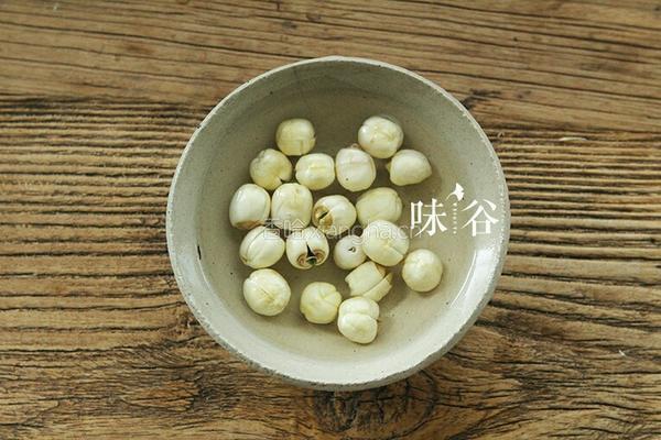 白果腐竹糖水的做法图解2
