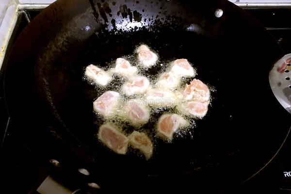 咕噜鸡脯肉的做法图解4