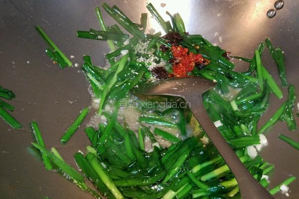 炒韭菜的做法图解4