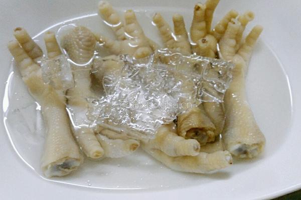 水晶鸡脚的做法图解8