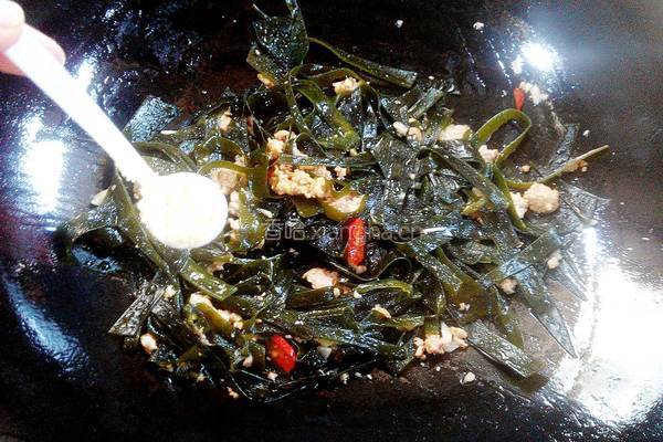 肉炒海带丝的做法图解7