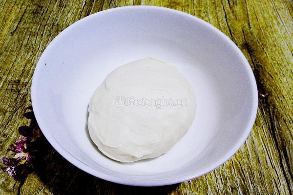 汉堡牛肉饼的做法图解2