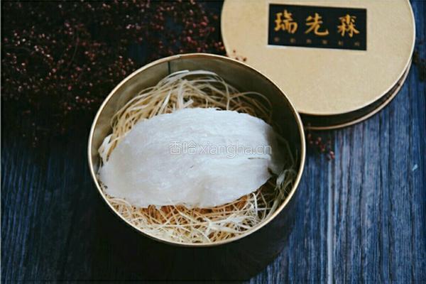 黑枸杞燕窝的做法图解1