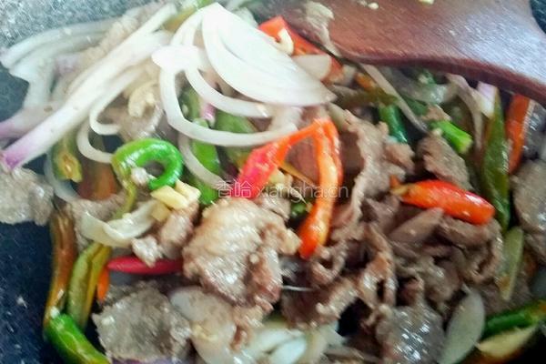 家常牛肉小炒的做法图解7