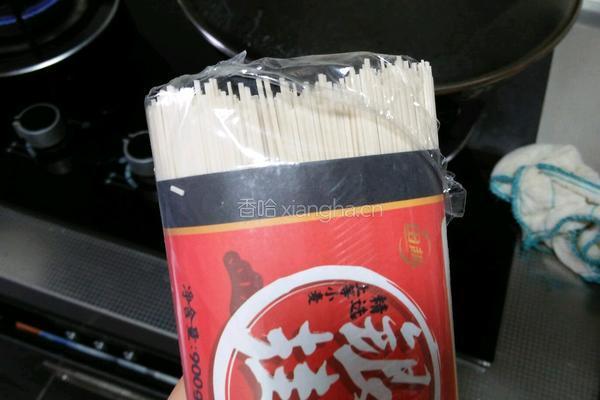 茄子肉丁打卤面的做法图解10