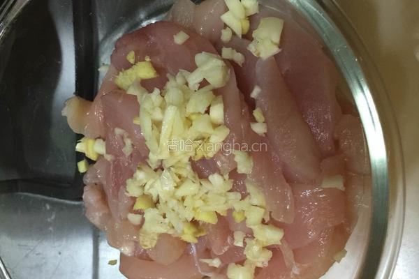 韩式烤鸡胸肉的做法图解1