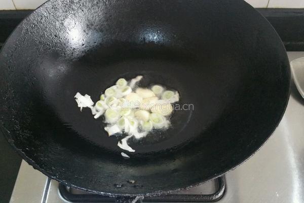 炒牛蛙的做法图解4