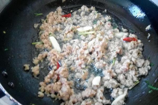 锅塌茄子的做法图解9