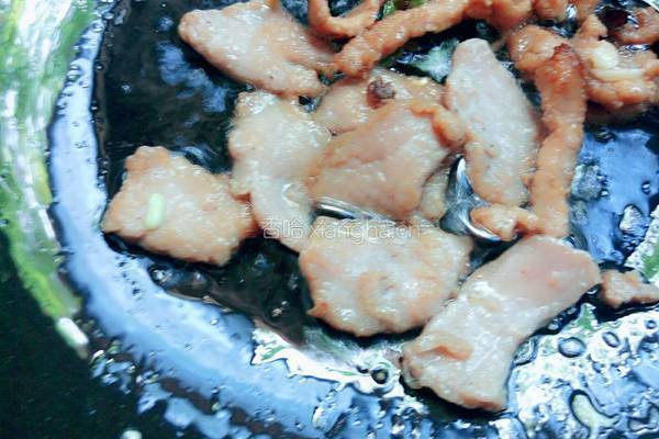 鸡蛋肉片炒黄瓜的做法图解6