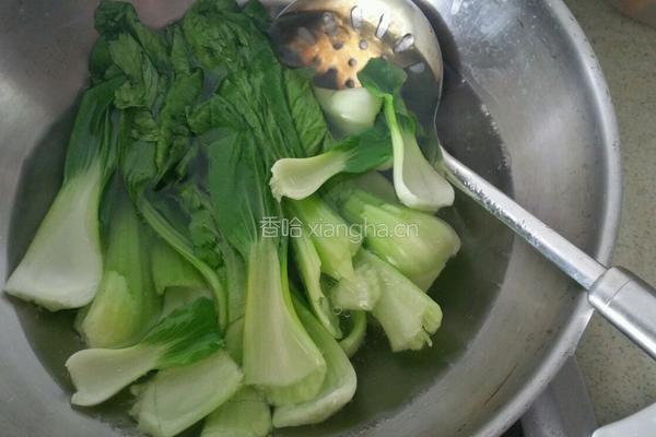 香菇趴油菜的做法图解1