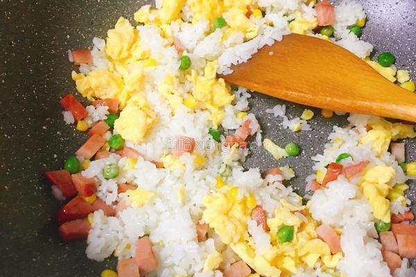 扬州蛋炒饭的做法图解10