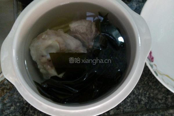 海带炖筒子骨的做法图解5