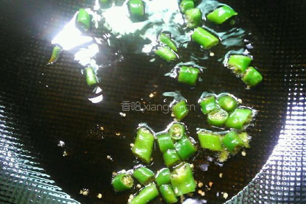 青椒玉米的做法图解4