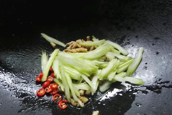 炒鸡肠的做法图解7