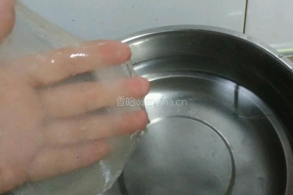 自制绿豆粉皮的做法图解8