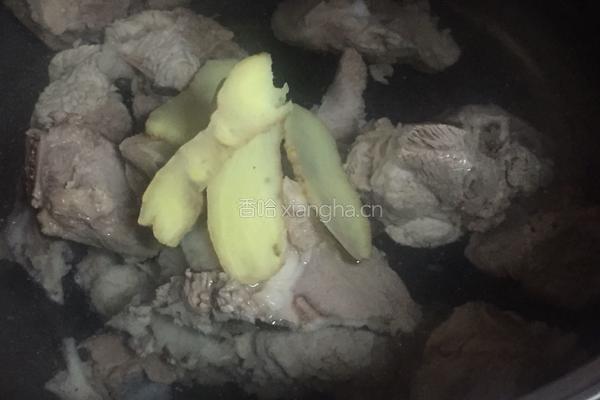 萝卜排骨天麻汤的做法图解4
