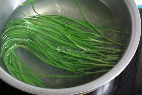 黄豆芽拌粉丝的做法图解4