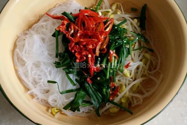 黄豆芽拌粉丝的做法图解7
