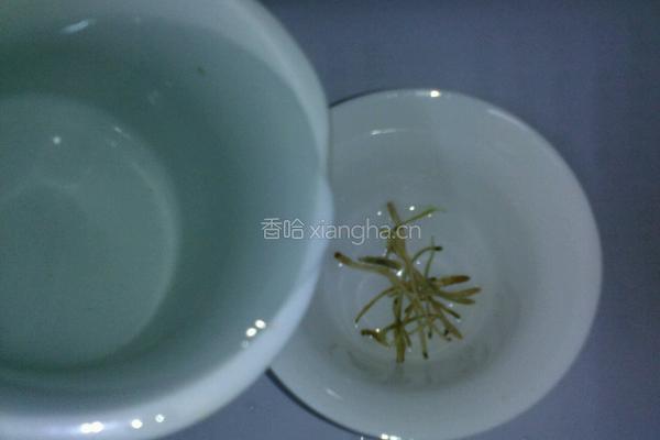 金银花茶的做法图解3