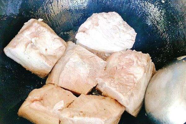 土豆扣肉的做法图解7