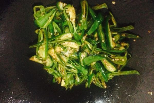 辣椒炒肉丝的做法图解7