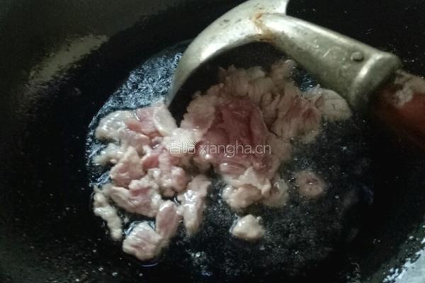 黄瓜炒肉的做法图解2