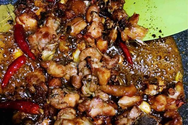 茶树菇干锅鸡的做法图解10