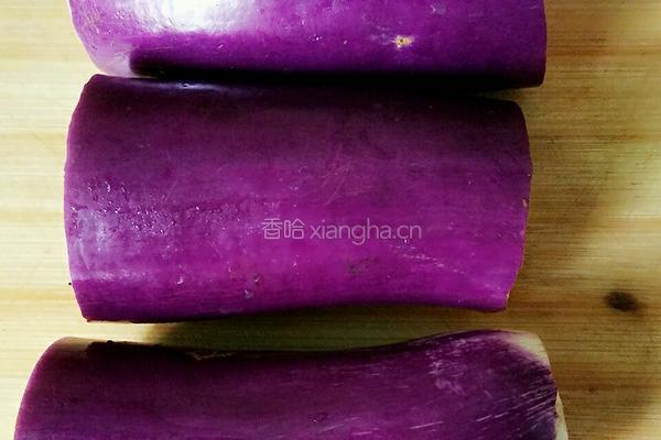 洋葱烧茄子的做法图解1