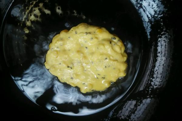 炸玉米饼的做法图解5