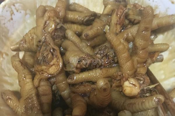 剁椒土豆鸡爪的做法图解2