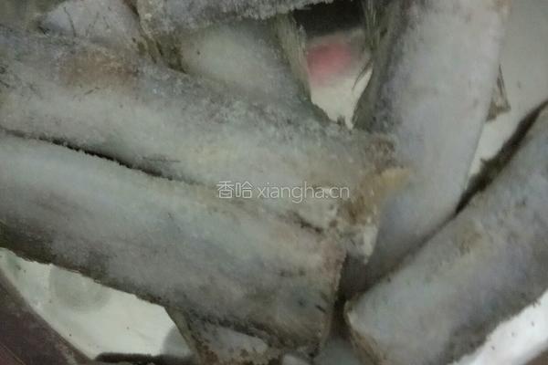 烤带鱼的做法图解1