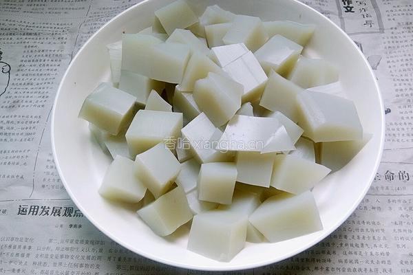 焖凉粉的做法图解1