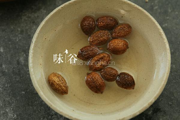 春砂仁炖瘦肉的做法图解3
