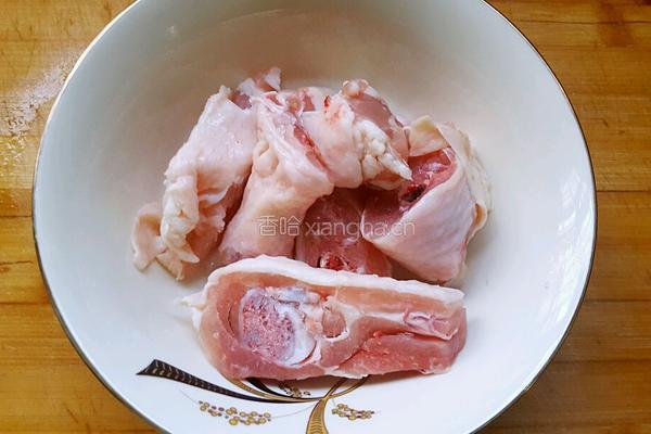 海参香菇煲鸡汤的做法图解1