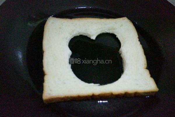 面包煎蛋的做法图解4