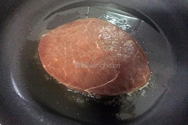 黑胡椒汁牛排的做法图解3