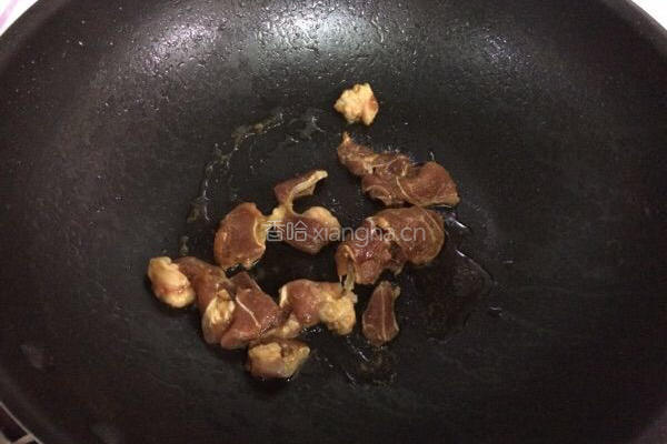 瘦肉炒青瓜的做法图解3