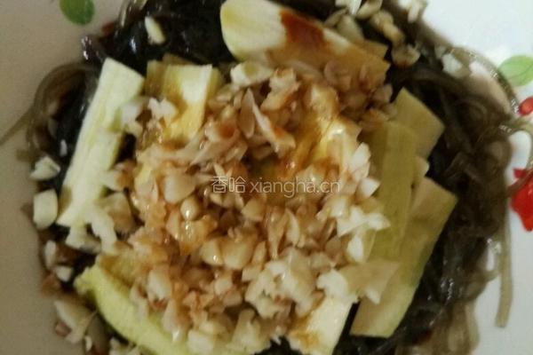 蒸蒜蓉茄子粉条的做法图解7