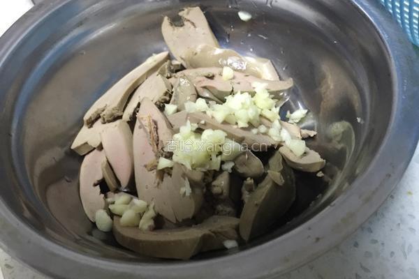 凉拌鹅肝的做法图解3