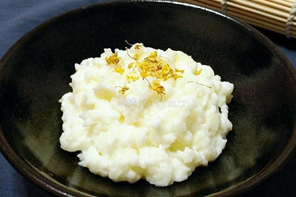 蛋清炒牛奶的做法图解5