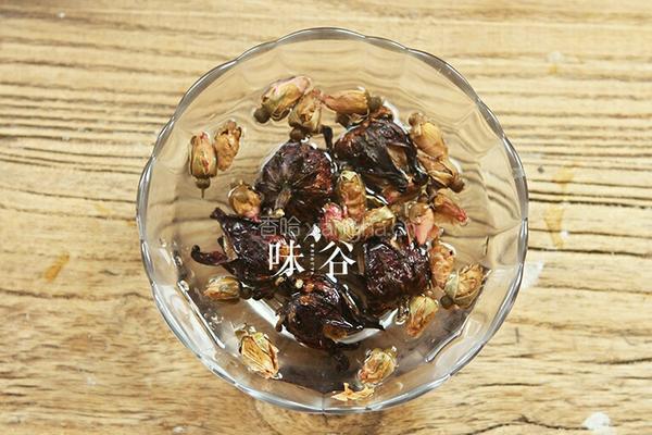 洛神玫瑰花茶的做法图解2