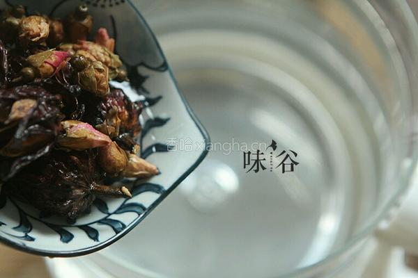 洛神玫瑰花茶的做法图解3